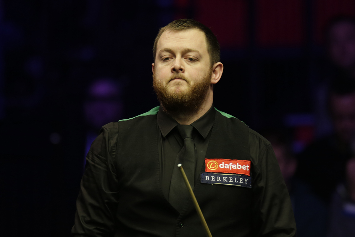 相比之下 相比之下