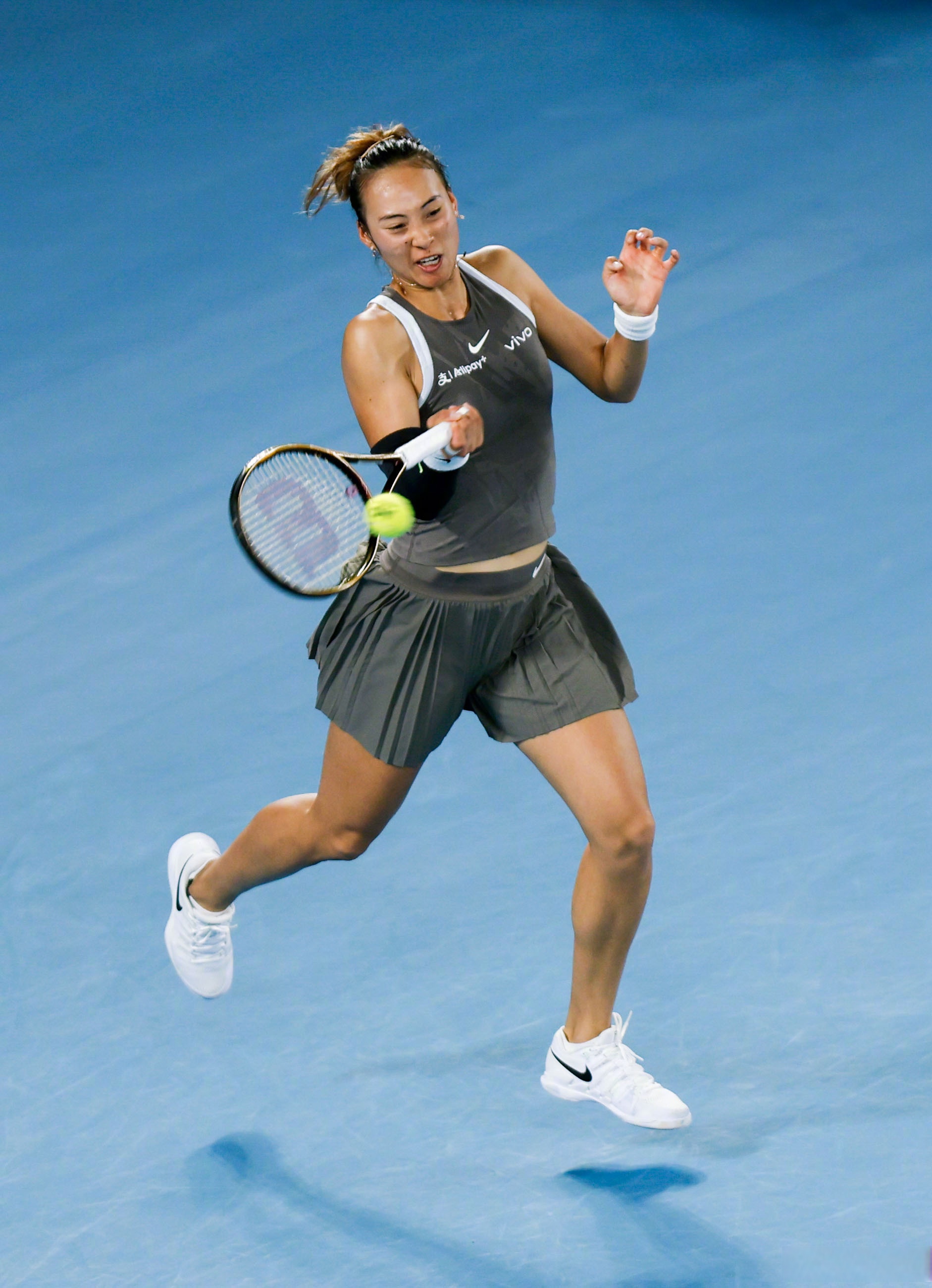 双方在泳联 双方在泳联